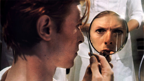 L'homme qui venait d'ailleurs © Collection Christophel