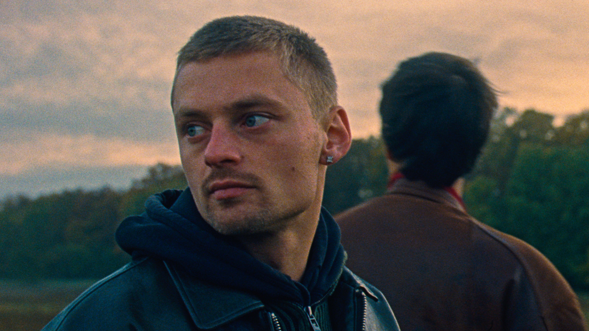 Skin on Skin © Nico Schrenk