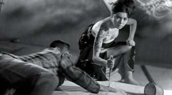  "Woman Gambler" © D.R. 