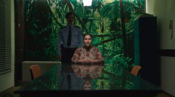  "DIEU EXISTE, SON NOM EST PETRUNYA" © sistersandbrothermitevski 