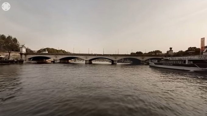 360°, Paris, l'envers du décor: la Seine