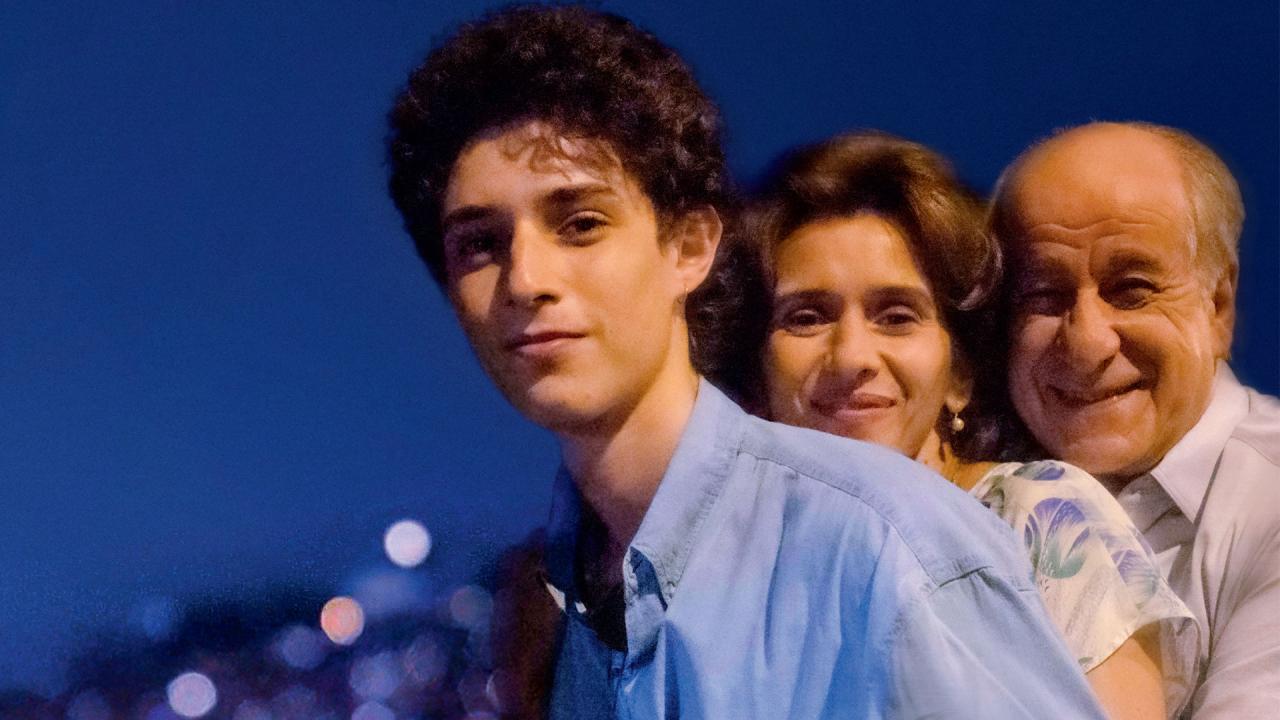 Affiche Premiers plans d'Angers 2026 - visuel extrait de La Main de Dieu de Paolo Sorrentino© Premiers Plans d'Angers © Transparence