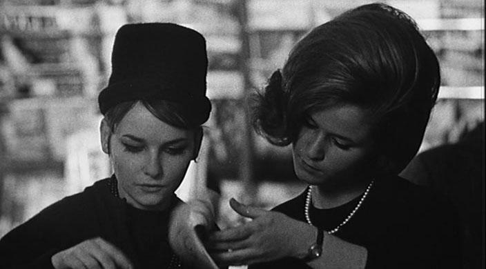 Carnet de notes sur vêtements et villes