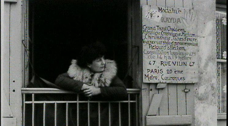 En remontant la rue Vilin