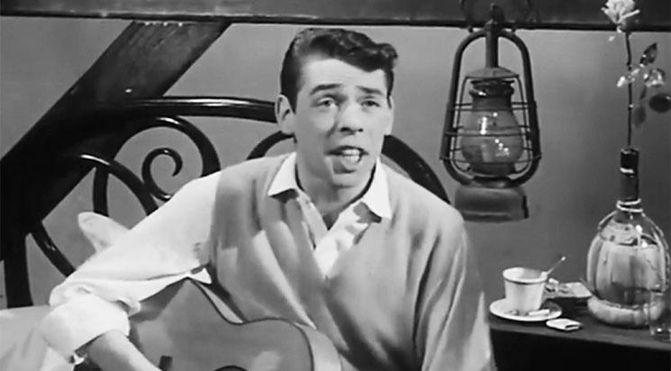 Il est minuit, Paris s’éveille