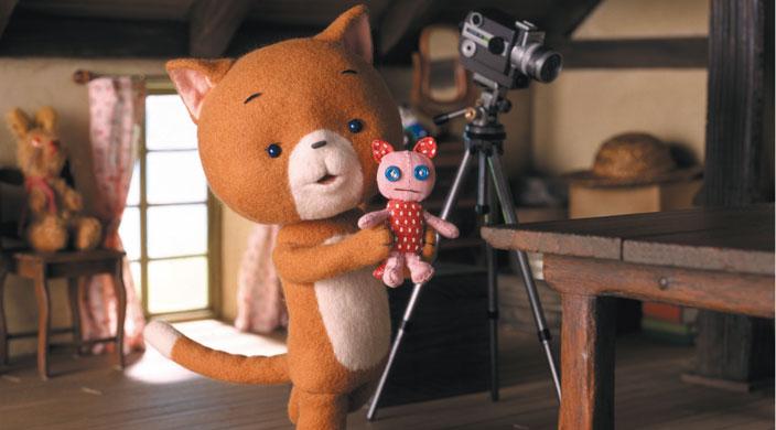 Komaneko, le petit chat curieux