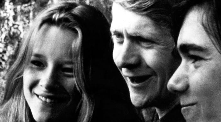 Les Doigts dans la tête