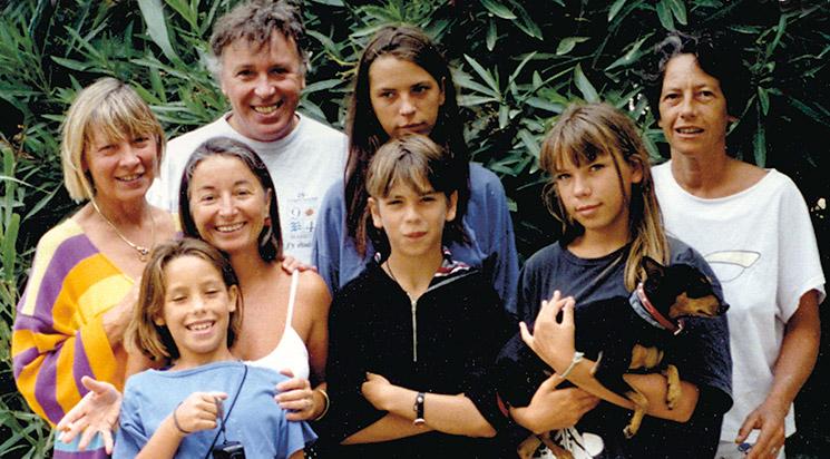 Louise, son père, ses mères, son frère et ses sœurs