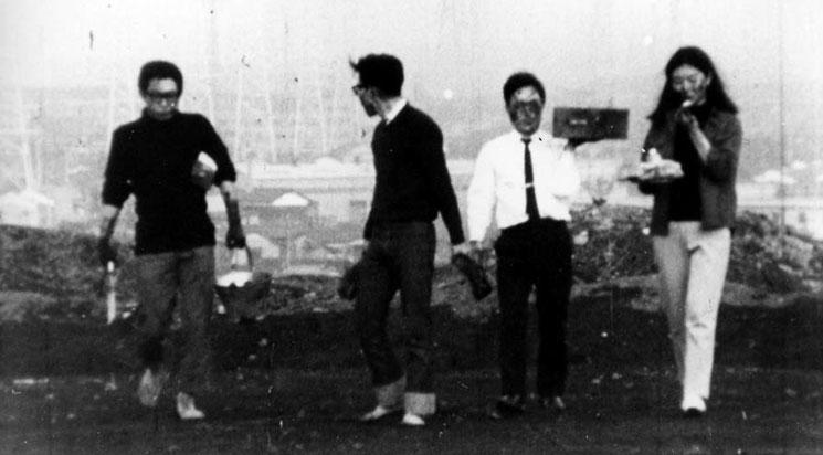 Seinen no umi - yonnin no tsushin kyokuseitachi