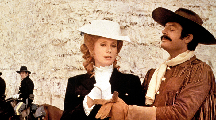 Touche pas à la femme blanche